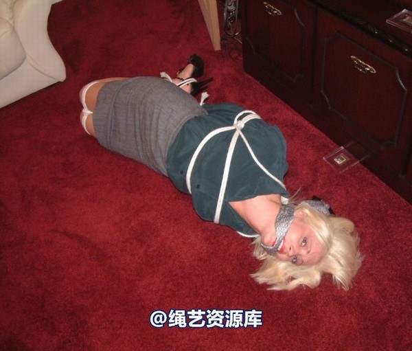 bondagebob - Angelica Vamp Secretary 4 第 26 张图片
