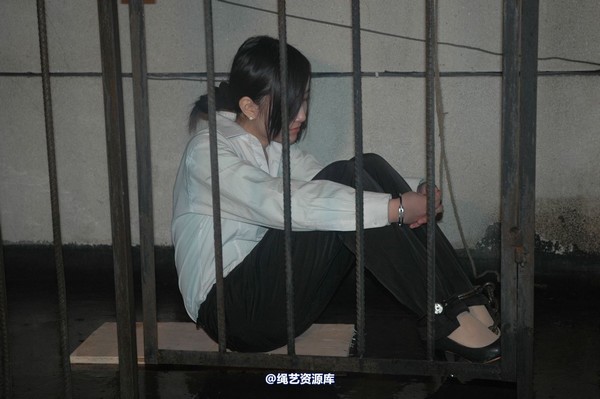 唯美之家 - 2010-1-24下跪 第 21 张图片