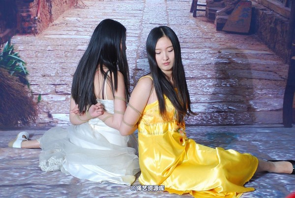 唯美之家 - 明美和雅芙双缚 第 81 张图片