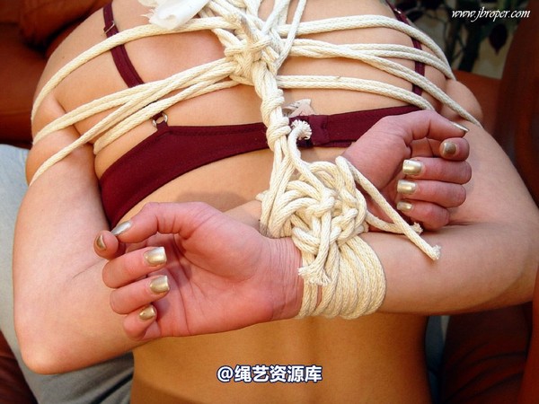 jbroper - Serina Mitchell 6 第 32 张图片