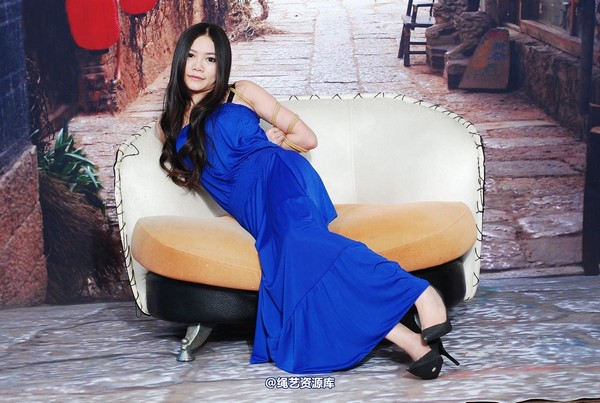 唯美之家 - 新模雪嫣蓝礼服 第 12 张图片