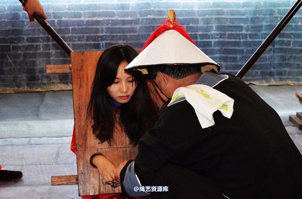 mj影视 - 血的代价梦境古大堂 女囚众生相2013-08-26 第 125 张图片