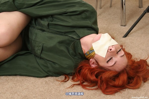bondagebob - Cheryl Anne Long legs restricted 第 117 张图片
