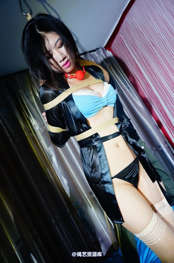 dk13美束馆 - 5.21-小默黑色H-124P 第 2 张图片