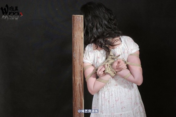 唯美之家 - 2009-5青灵高跟 第 35 张图片