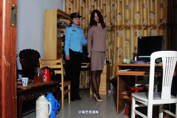 mj影视 - 倾心职务犯罪－押解绳-2013-03-28 第 448 张图片