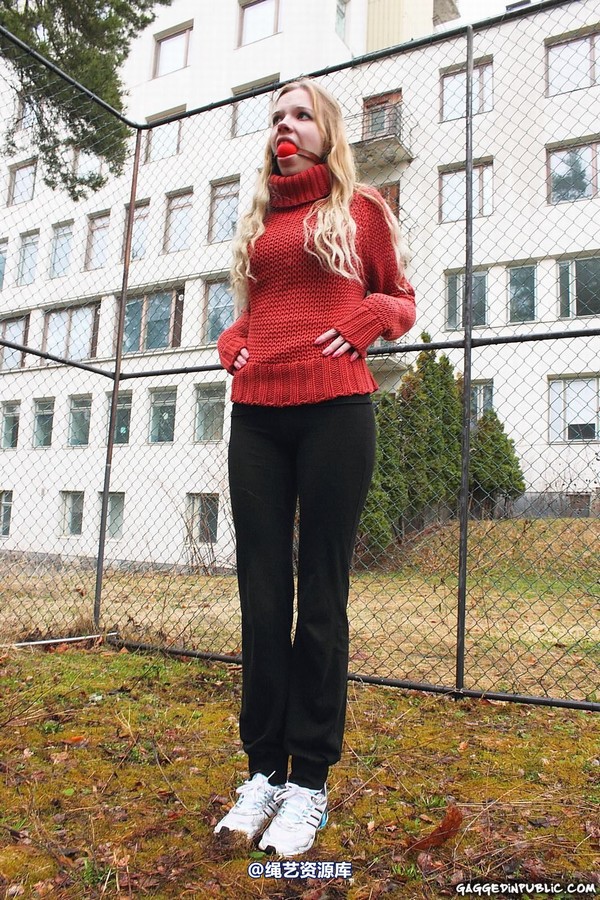 gaggedinpublic - gip337 第 19 张图片