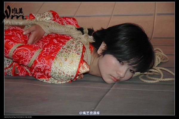 唯美之家 - 08-05-29盈盈汉服-护士装 第 172 张图片