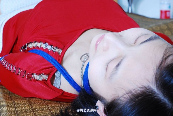 唯美之家 - 白雪红衣五花 第 165 张图片