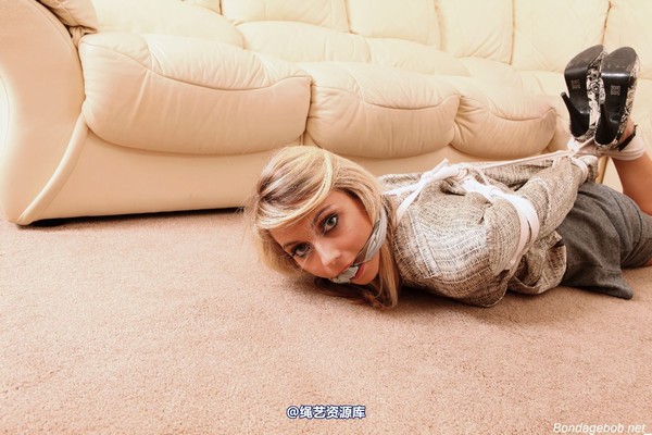 bondagebob - Chloe Toy Chillin' in Bondage 第 94 张图片