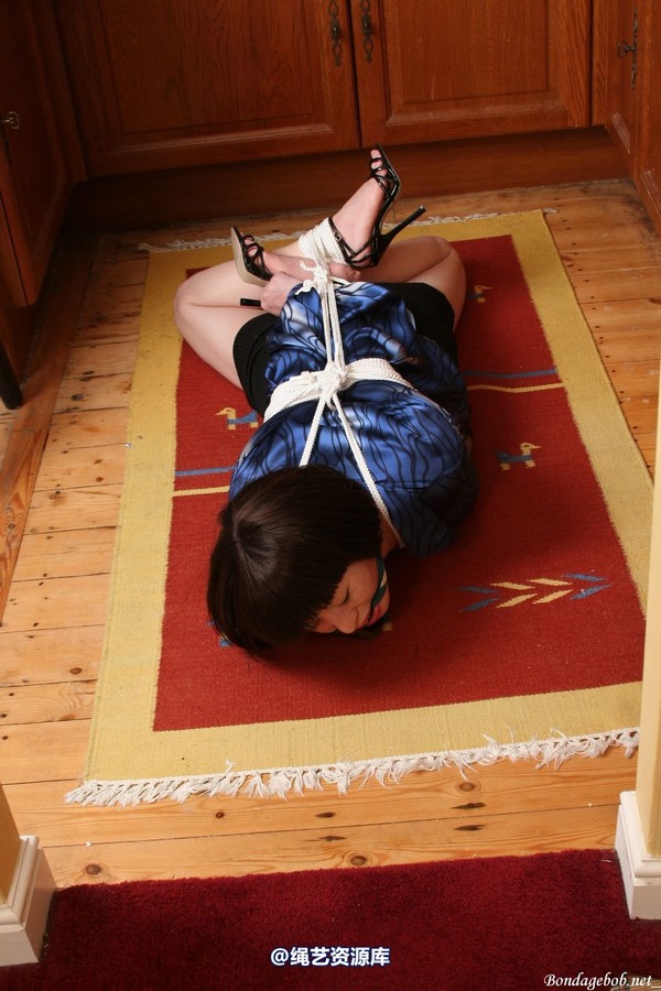 bondagebob - Kumi Its your turn to make the tea 第 48 张图片