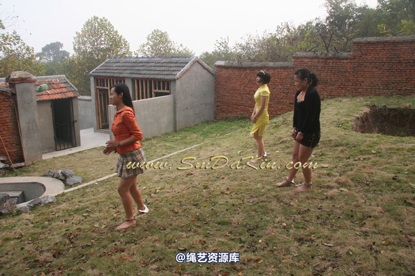 锐度主张 - 2009年第十九期镣铐图（2009.5.6） 第 6 张图片