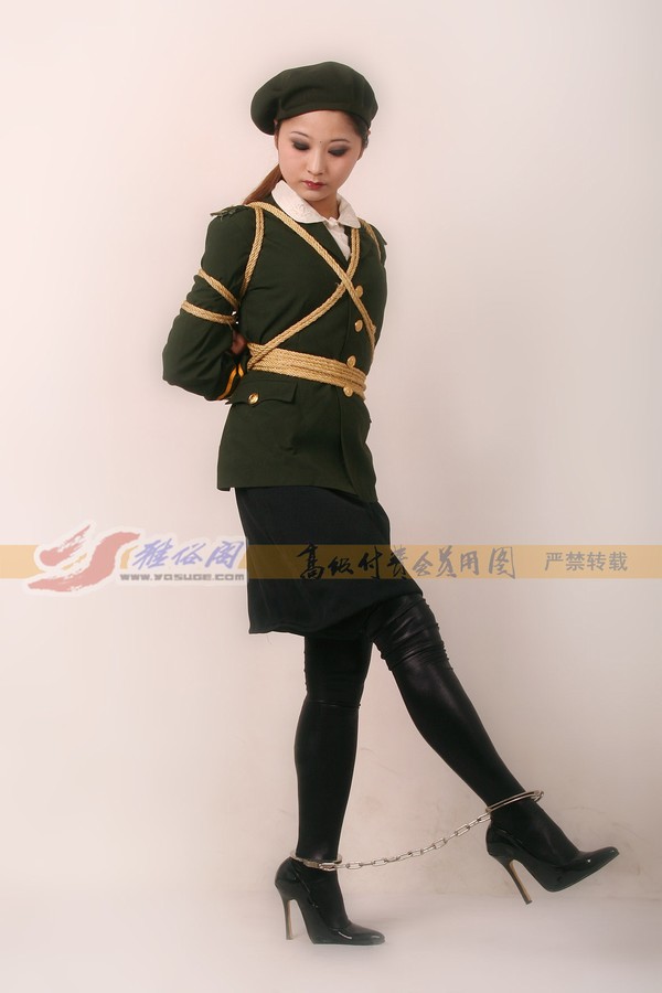 雅俗阁 - 20060422雅思警服(2) 第 80 张图片