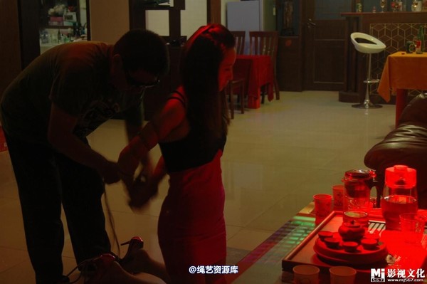 mj影视 - 萨德酒吧 第 29 张图片