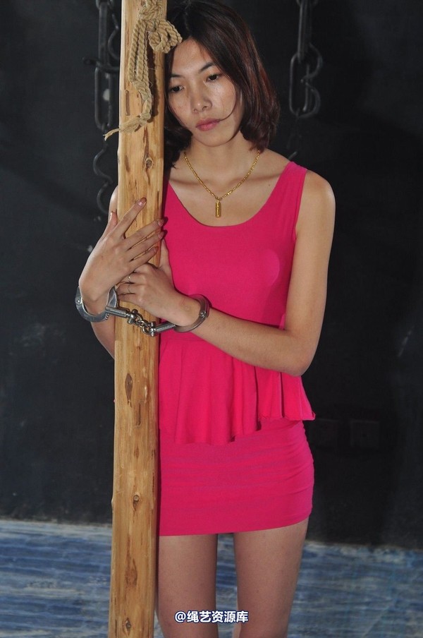 mj影视 - 小乔 美女与刑罚 1 第 33 张图片