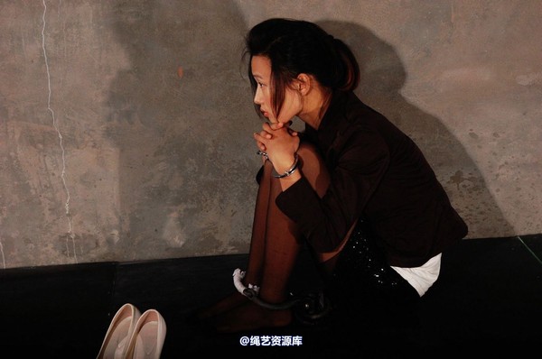 mj影视 - 倾心罪恶红唇2 第 97 张图片