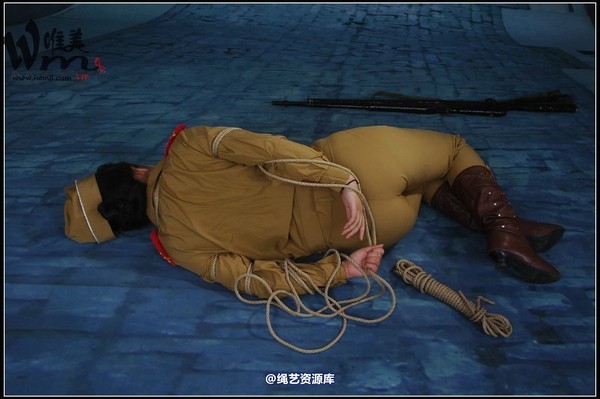 唯美之家 - 08-05-07特务 第 32 张图片