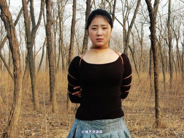 mj影视 - 2013-3-4陈沫踏青 黑丝美女最终的不归路 第 330 张图片
