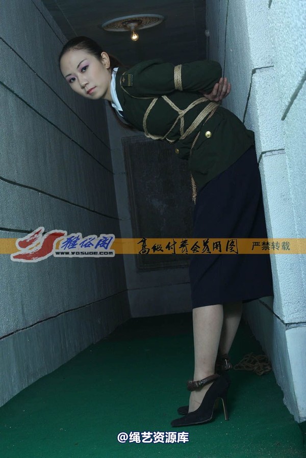 雅俗阁 - 20070419雅雯警服 第 13 张图片