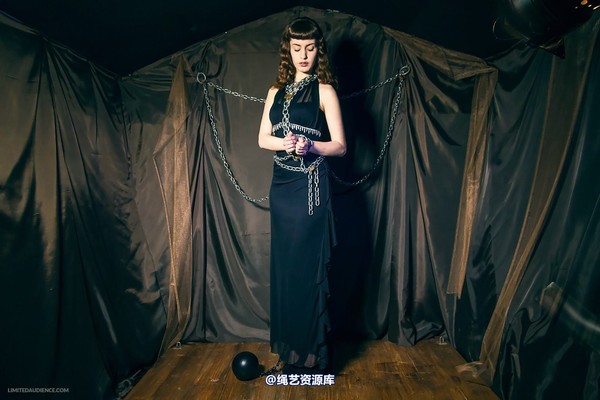 limitedaudience - 2014 fay lady in chains 2 第 29 张图片