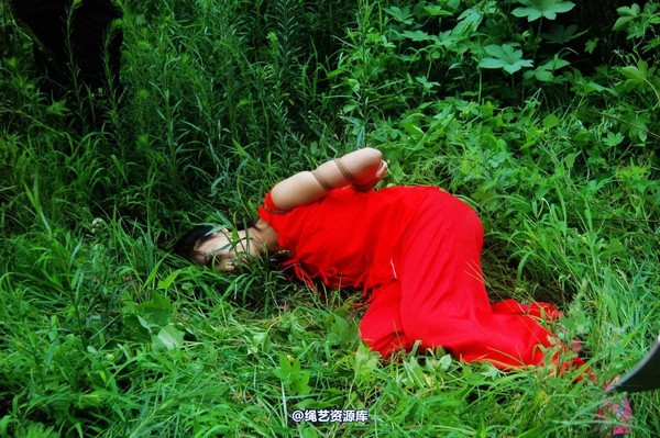 mj影视 - 血的代价-红罪衣刑场木驴斩－梅晓芳2013-08-26 第 180 张图片