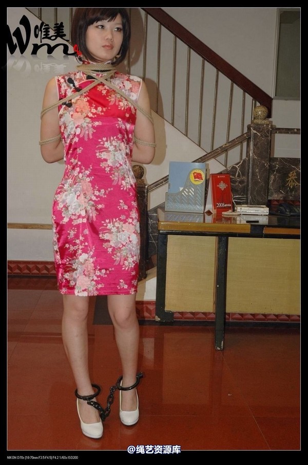 唯美之家 - 2009-6-12美女KB秀之姐妹旗袍 第 83 张图片