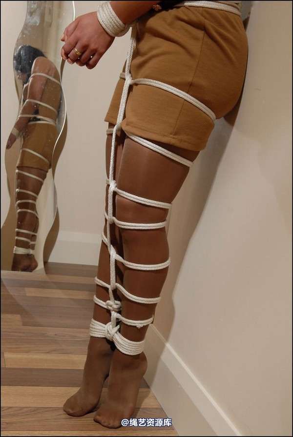 simplytied - C at her apartment 第 39 张图片