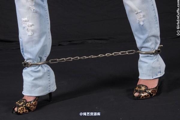 girlsincuffs - gic240 第 6 张图片