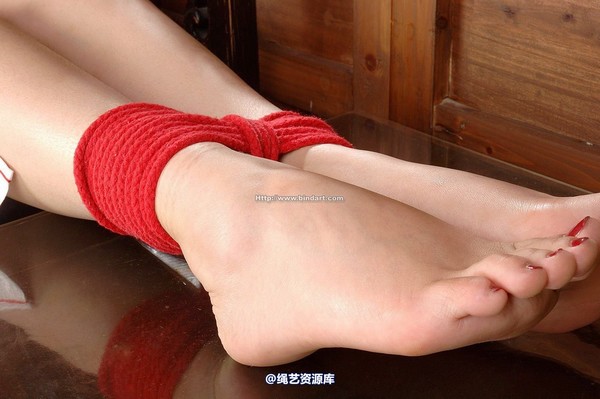 丽柜美束 - 2006-08-01 第 52 张图片