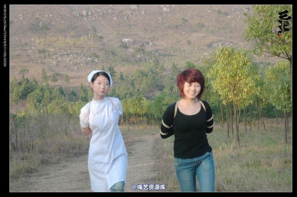 唯美之家 - 2008-11-13外拍(集体) 第 511 张图片