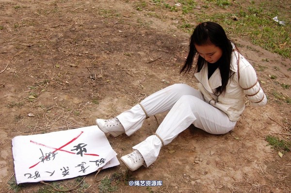 mj影视 - 安娜刑场2013-04-13 第 291 张图片