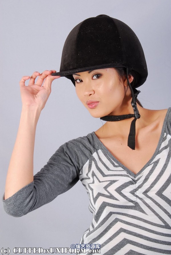 cuffedinuniform - ciu055 第 1 张图片