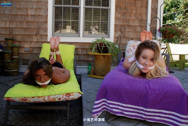 boundhotties - BROOKE & KIMBER 2 第 38 张图片