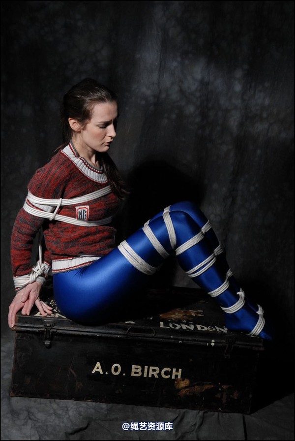 simplytied - Very nice blue tights 第 21 张图片