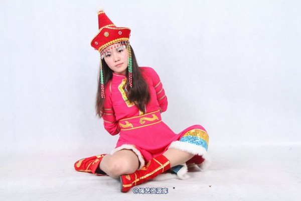 胜景山庄 - 225-莉莉民族服 第 46 张图片