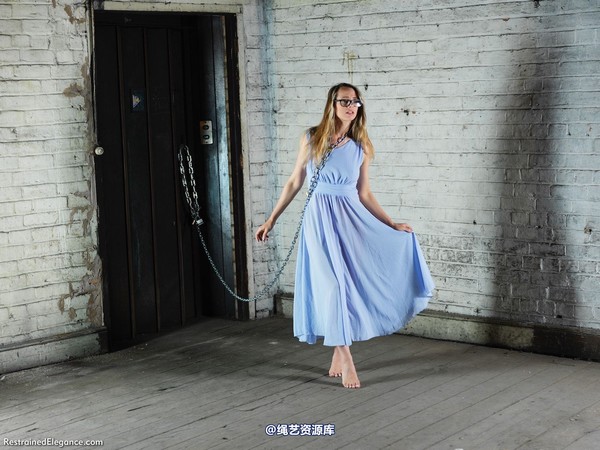 restrainedelegance - Ayla Rose Investigates 第 1 张图片