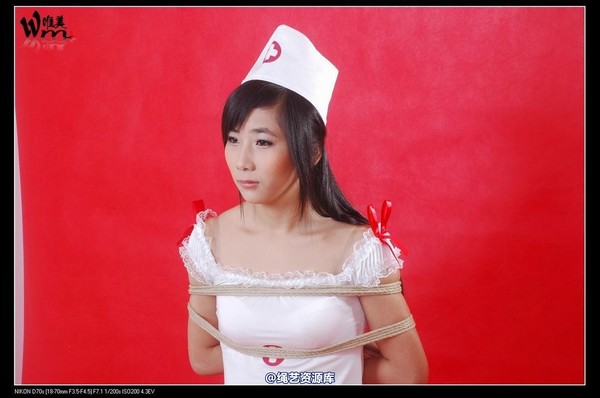 唯美之家 - 2008-11-01紫轩护士制服1 第 4 张图片