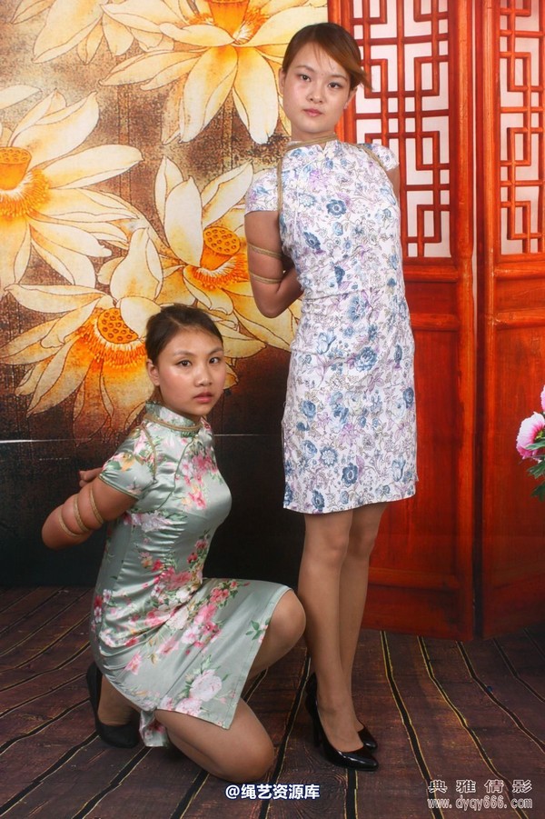 典雅倩影 - 333-姐妹入狱前 第 27 张图片