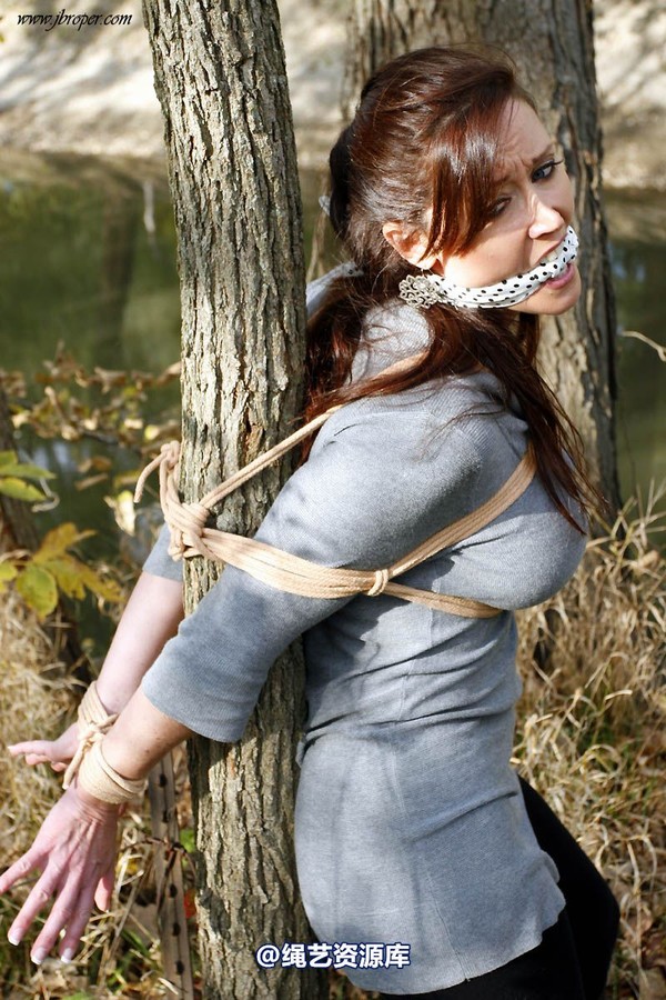 jbroper - Christina Carter 2011-3 第 50 张图片