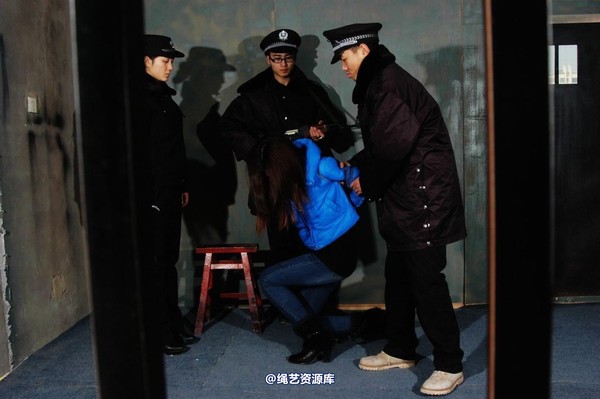 mj影视 - 故意杀人犯黄燕－绑赴刑场2013-03-28 第 41 张图片