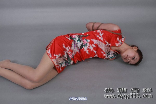 典雅倩影 - 186-千雁红旗袍 第 108 张图片