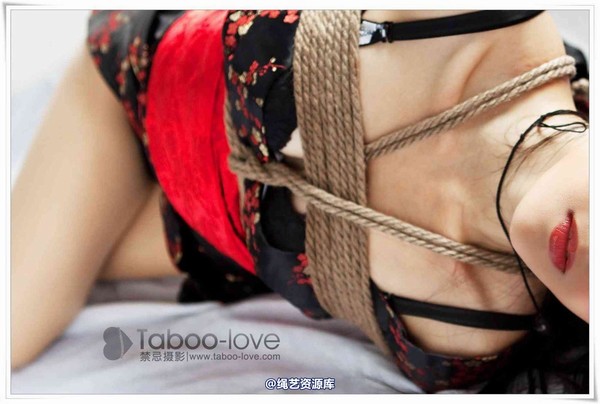 禁忌摄影 - No.009 小T ��光房�g�Y日本娃娃 第 14 张图片