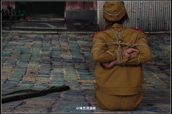 唯美之家 - 08-05-07新模特二 第 29 张图片