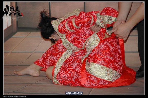 唯美之家 - 08-05-29盈盈汉服-护士装 第 54 张图片