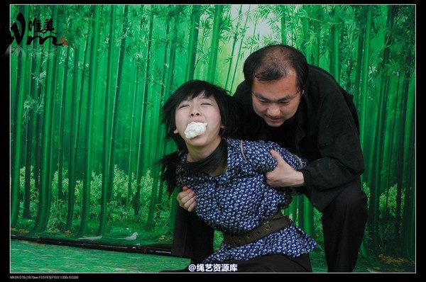 唯美之家 - 盈盈被抓 第 33 张图片