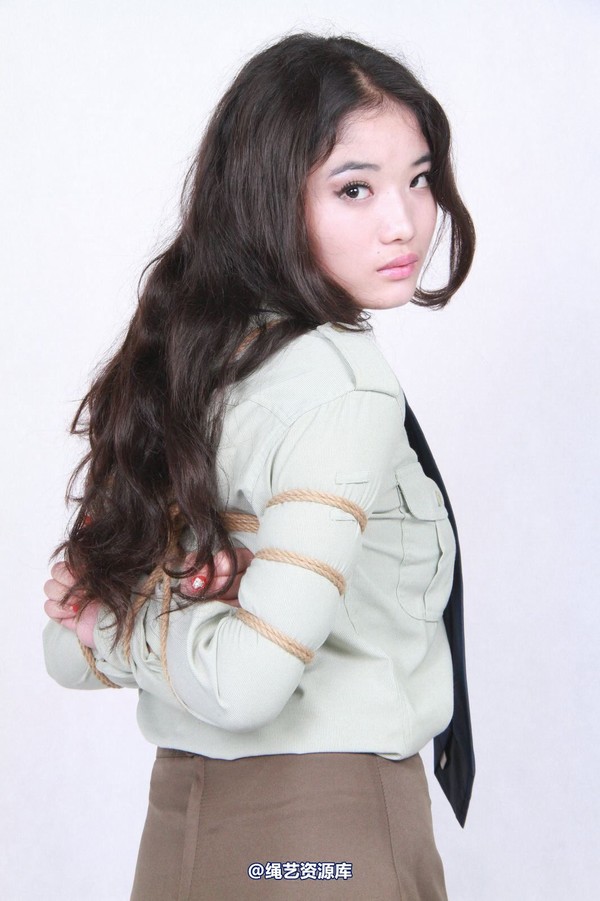 胜景山庄 - 175-红秀军统服 第 5 张图片