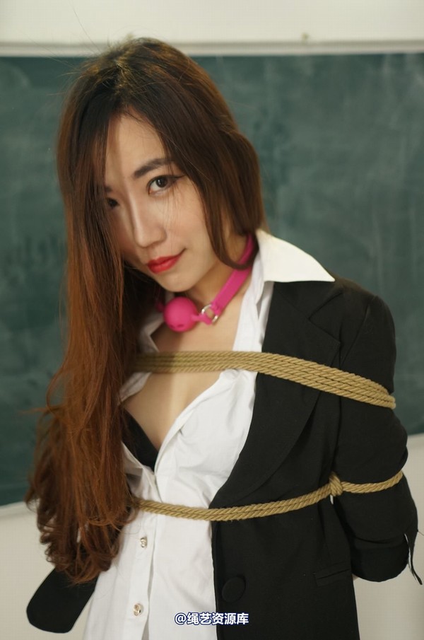 dk13美束馆 - 2.21-娜娜教师-C125P 第 26 张图片