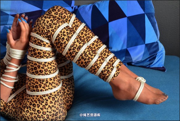 simplytied - JG catsuit two 第 22 张图片