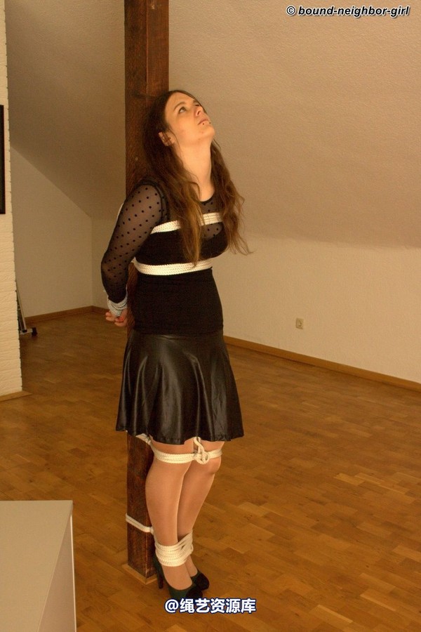 bound-neighbor-girl - Guest Romy - For the first time tied up in the office 2 第 43 张图片