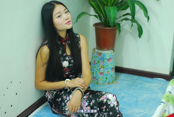 唯美之家 - 新摸雅静黑旗袍 第 177 张图片